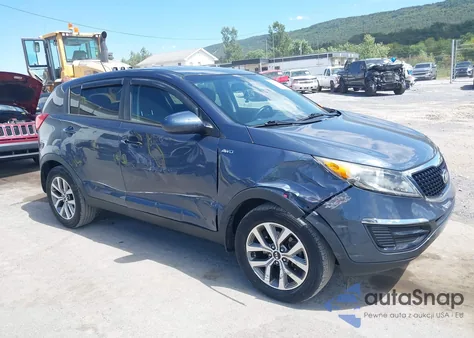 2016 Kia Sportage Lx z USA, uszkodzony, nr VIN KNDPBCAC5G7872968